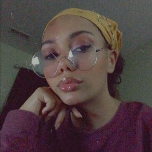 Meet your Posher, Sophia